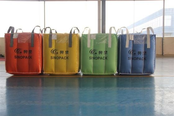 Αγορά Διαγώνια μεγάλη τσάντα FIBC γωνιών με το διάφραγμα και αντι-κοσκίνισμα για το μαύρο άνθρακα online manufacture